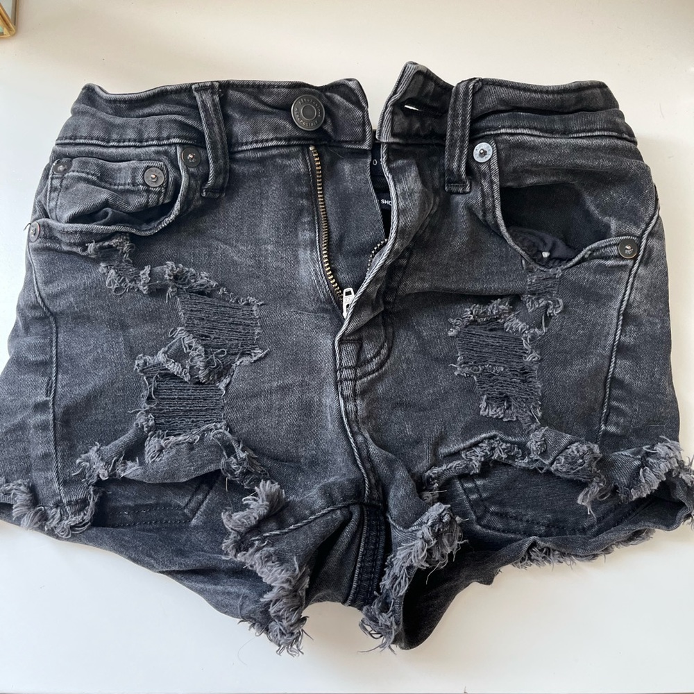 aeropostale black jean shorts!!! size 00